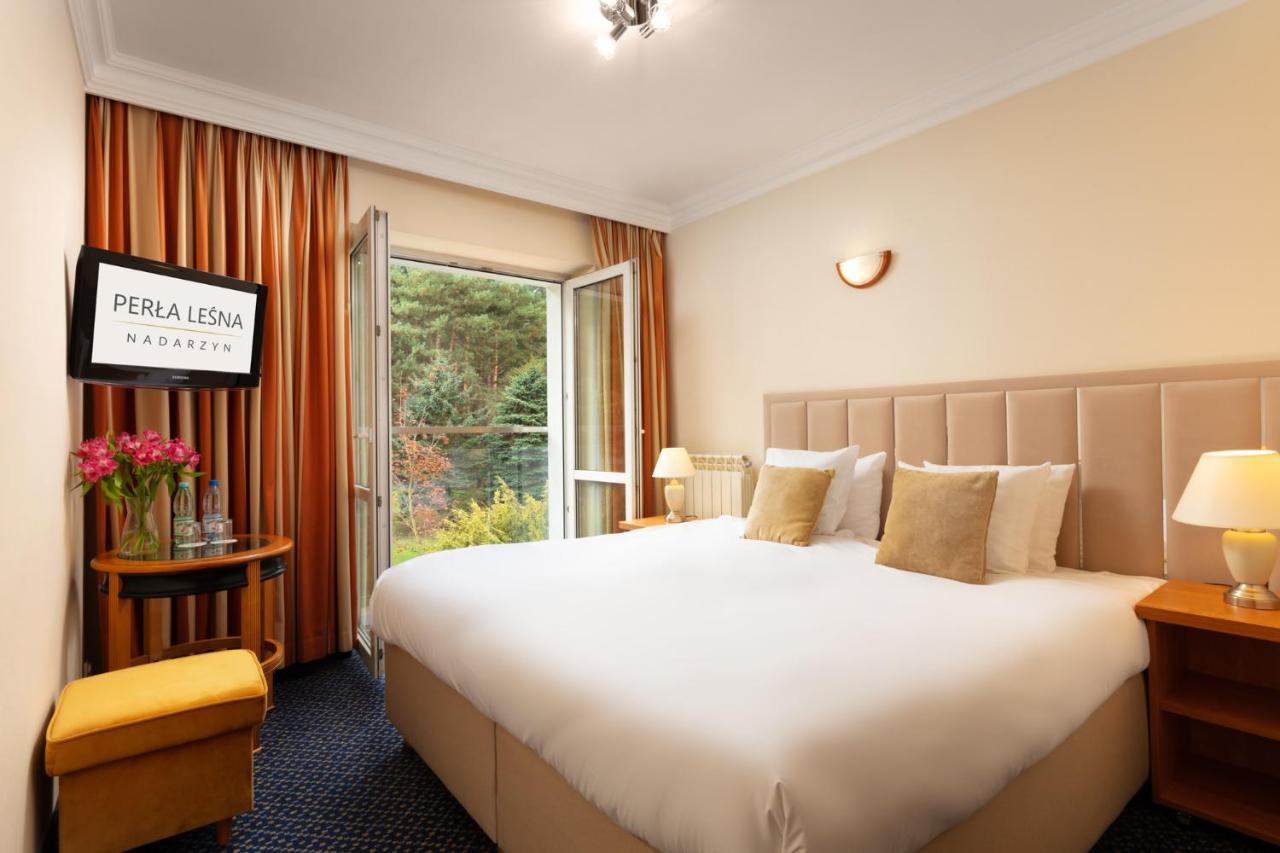 Bed and Breakfast Perla Lesna Nadarzyn Exterior foto