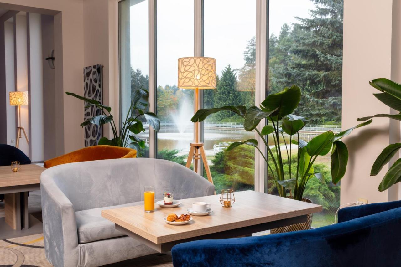 Bed and Breakfast Perla Lesna Nadarzyn Exterior foto
