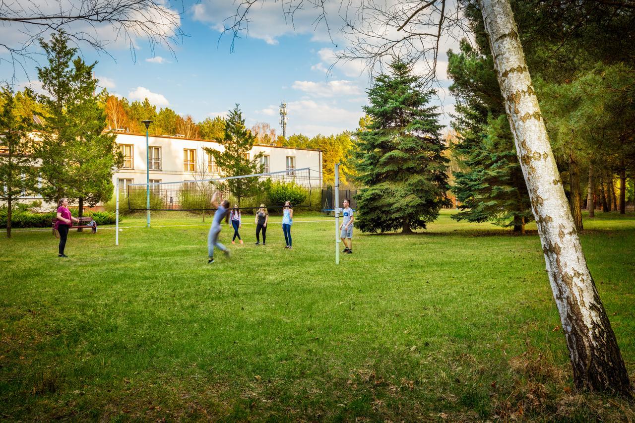 Bed and Breakfast Perla Lesna Nadarzyn Exterior foto